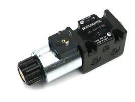 rozdzielacz-elektrozawor-ds3-sa2-11n-d24-24v-dc-cewka-x-1-heavy-350bar