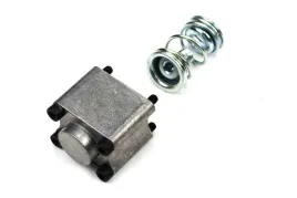 kolpak-rozdzielacza-dolny-tyl-kompletny-ze-sprezyna-do-rozdzielaczy-40l