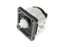 pompa-hydrauliczna-zebata-1-5cm3-grupa-1-typ-europejski-walek-1-8-przyl