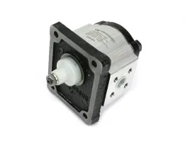 pompa-hydrauliczna-zebata-2-5cm3-grupa-1-typ-europejski-walek-1-8-przyl