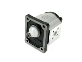 pompa-hydrauliczna-zebata-6-3cm3-grupa-1-typ-europejski-walek-1-8-przyl