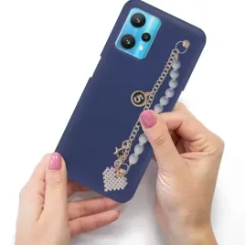 etui-mat-blink-do-realme-9-pro-case-z-zlotym-lancuszkiem-z-bialym-sercem