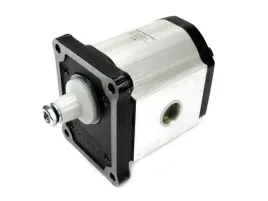 pompa-hydrauliczna-zebata-61-0cm3-grupa-3-typ-europejski-walek-1-8-przy