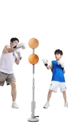 gruszka-bokserska-stojaca-pilka-refleksowa-regulowana