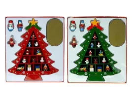 choinka-dekoracyjna-z-ozdobami-drewniana