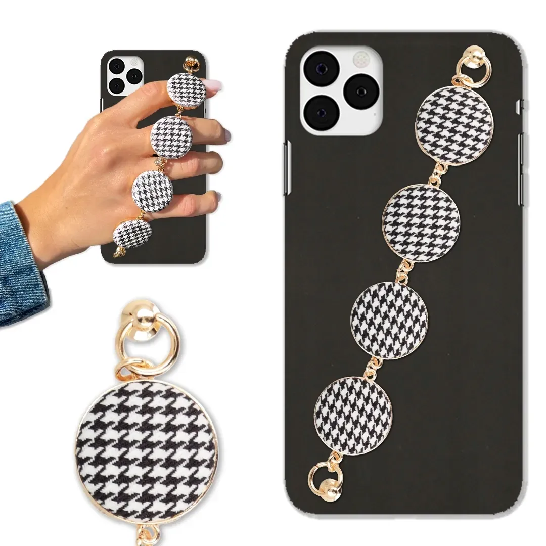 etui-mat-blink-do-iphone-11-pro-pepitka-lancuszek