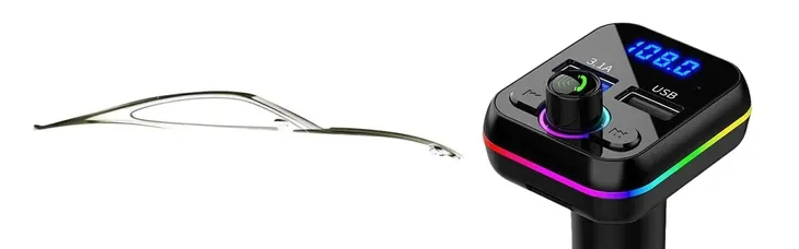 transmiter-bluetooth-samochodowy-fm-2x-usb-rgb-stan-nowy-zasilanie-gniazdo-zapalniczki-samochodowej-12v