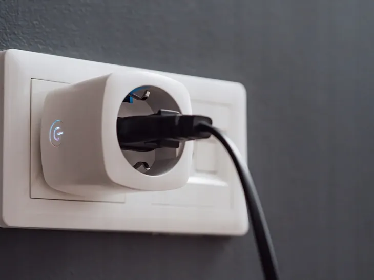 inteligentne-gniazdko-wifi-smart-tuya-smart-dom-aplikacja-stan-nowy-rodzaj-gniazdko