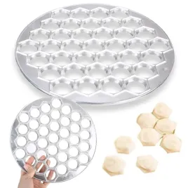 forma-pieroznica-foremka-do-pierogow-pierogi-ravioli-uszek-wykrojnik-37szt