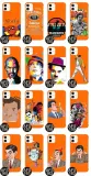 etui-coby-pomaranczowy-do-iphone-11-seriale-wzory-funkcje-pochlanianie-wstrzasow