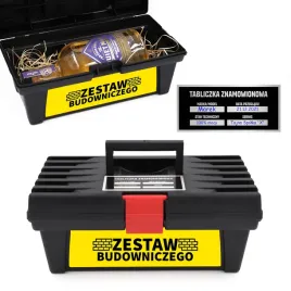 skrzynka-na-alkohol-prezent-zestaw-budowniczego-perosnalizowana-tabliczka