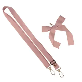 modna-smycz-z-kokardka-do-etui-telefonu-rozowa