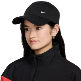 czapka-z-daszkiem-nike-club-czarna-fz5698-010