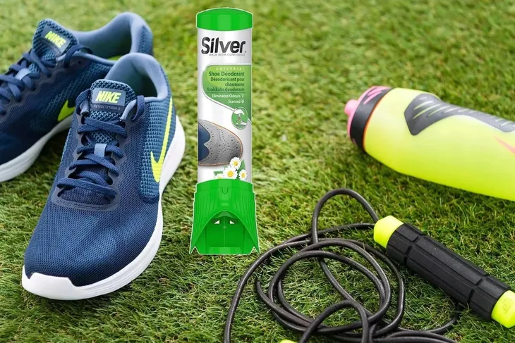 3-x-dezodorant-do-butow-obuwia-odswierzacz-nano-silver-sport-100-ml-pojemnosc-100-ml
