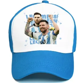 czapka-z-daszkiem-niebiesko-biala-leo-messi-slawni-pilkarze-wiele-wzorow