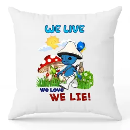 poduszka-40x40-prezent-dla-dzieci-smurf-cat-we-live-we-love-we-lie-wzory