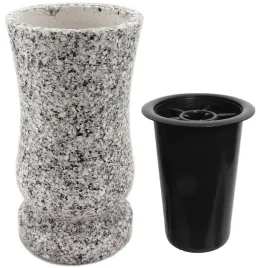 wazon-nagrobny-strzegom-jasny-nagrobkowy-lastryko-na-grob