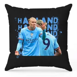 poduszka-czarna-dekoracyjna-prezent-erling-haaland-rozne-pilkarskie-wzory