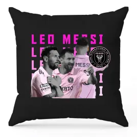poduszka-czarna-dekoracyjna-prezent-wiele-pilkarskich-wzorow-leo-messi