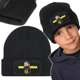 czapka-zimowa-beanie-pilka-nozna-karim-benzema-wiele-pilkarskich-wzorow