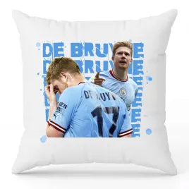 poduszka-biala-dekoracyjna-prezent-kevin-de-bruyne-rozne-pilkarskie-wzory