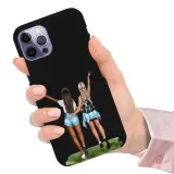 etui-matowe-czarne-do-iphone-15-pro-kobiece-wzory