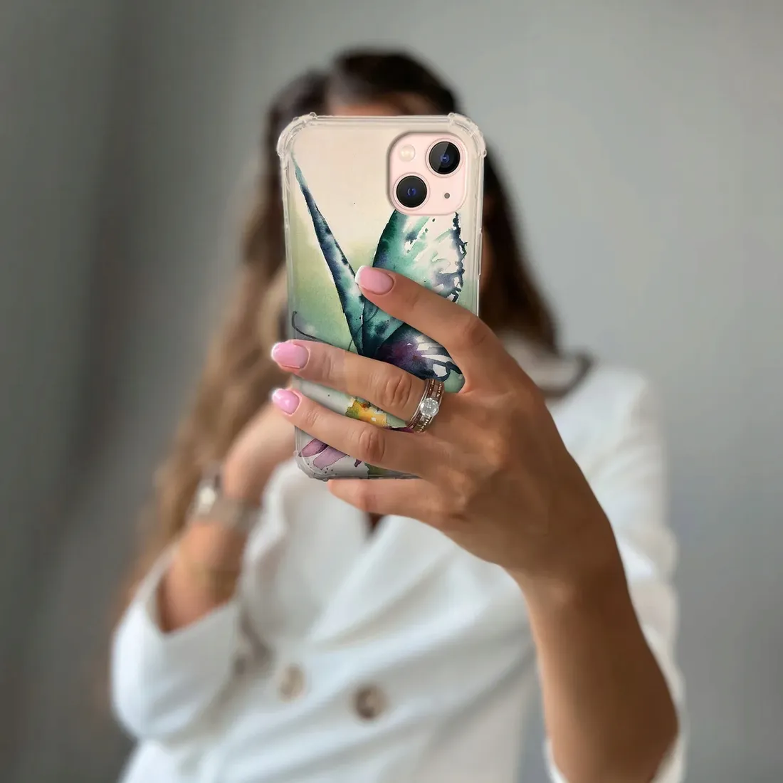 etui-shock-do-iphone-12-mini-motyle-pastele-wzo-stan-nowy