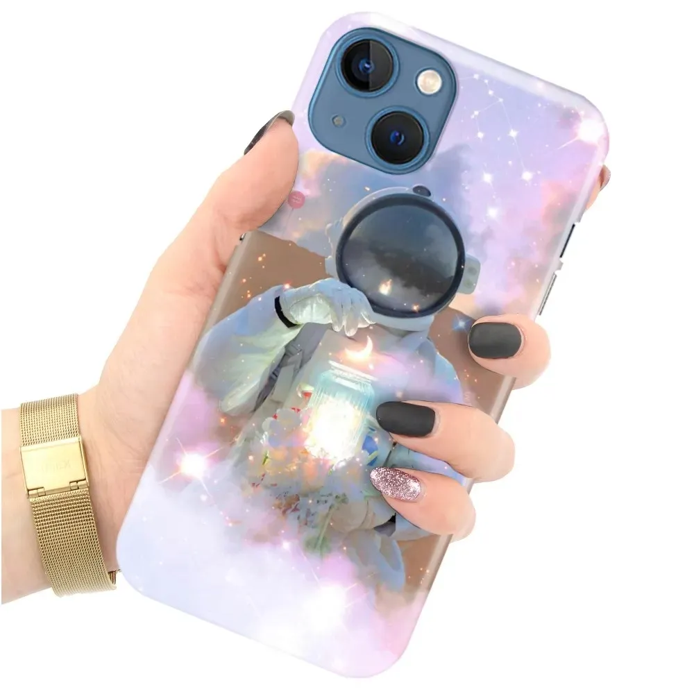 etui-do-iphone-15-astronauta-planety-case-wzory