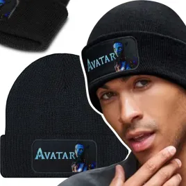 wygodna-czapka-beanie-czarna-wzory-avatar-dla-fana