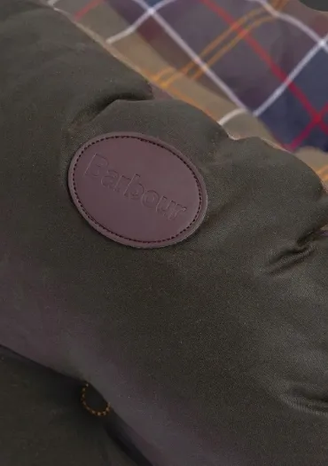 barbour-cama-perro-waxed-cotton-30-stan-powystawowy