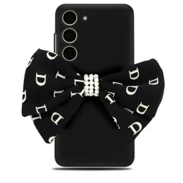 etui-matowa-czarna-obudowa-3d-matt-kokardka-czarna-do-samsung-s24