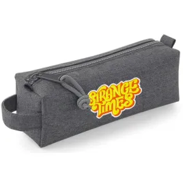 piornik-szkolny-tuba-szary-strange-times-wzory