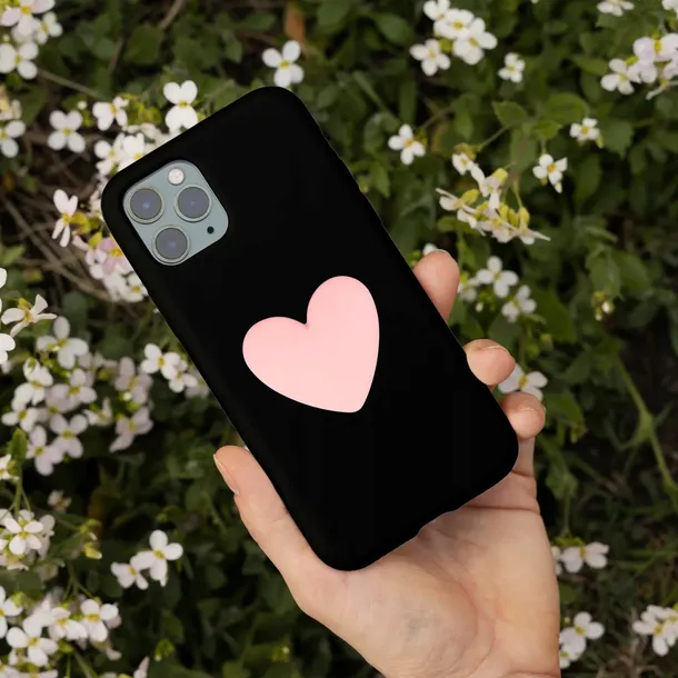 etui-mat-black-do-iphone-14-pro-max-rozowe-serce-przeznaczenie-apple