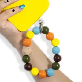 zawieszka-brelok-koraliczki-smycz-quick-do-etui-telefonu-korale-drewniane