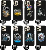 etui-matowe-do-iphone-13-pro-max-kosmonauta-wzory-material-tworzywo-sztuczne