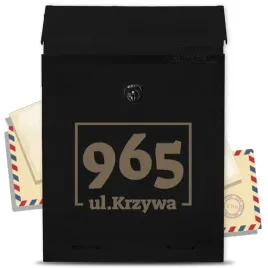 czarna-skrzynka-pocztowa-z-tuba-adresowa-i-wspanialym-grawerowanym-wzorem