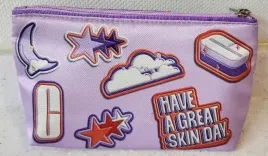 kosmetyczka-clinique-piekna-blekitna-z-suwakiem