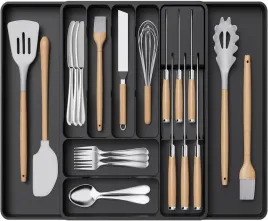 organizer-na-sztucce-taca-rozszerzalna-do-szuflady-w-kuchni-uniwersalny