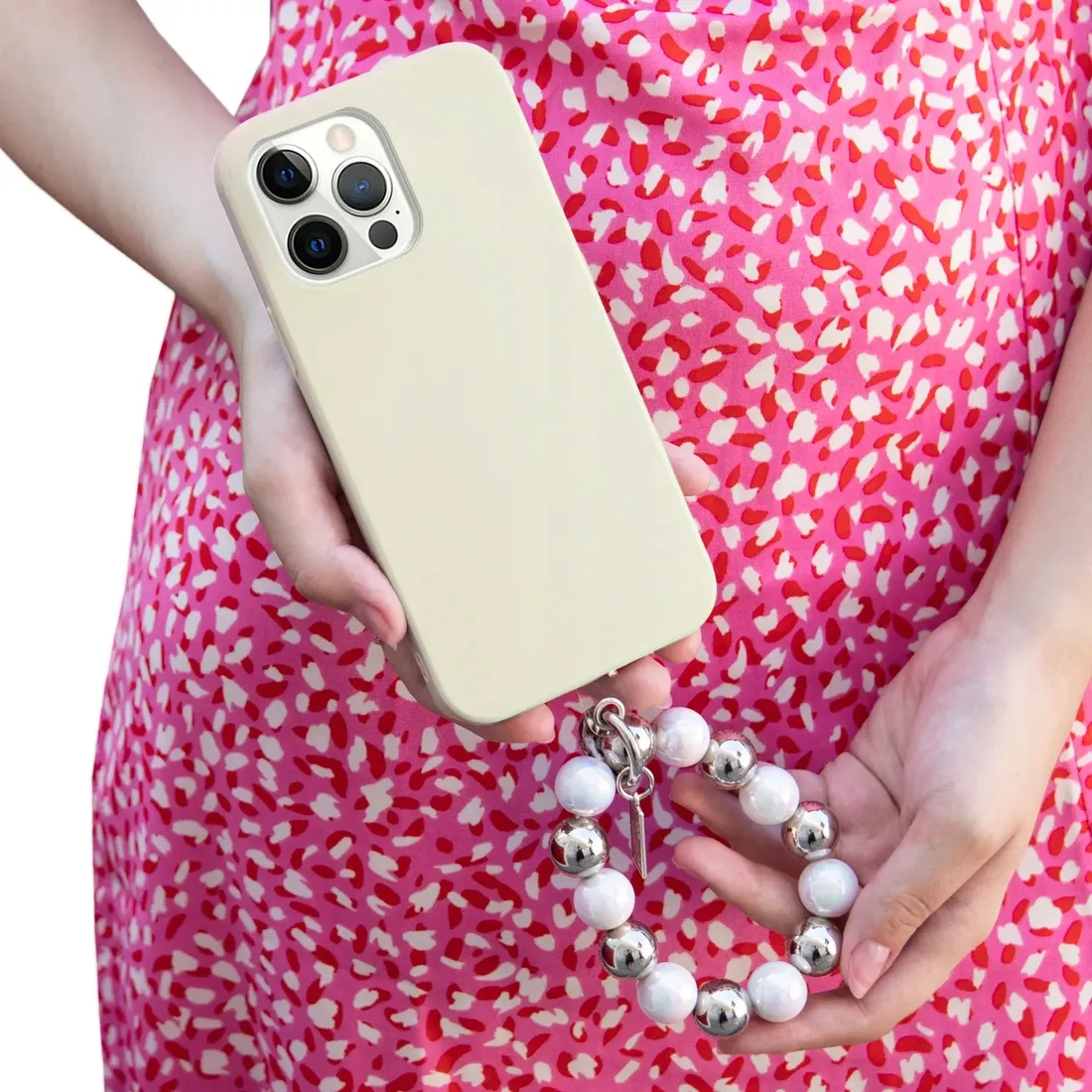 etui-case-mat-ecru-srebrne-korale-do-iphone-12
