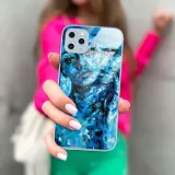 etui-blue-glass-do-iphone-13-pro-max-kobiece-wzory-stan-nowy