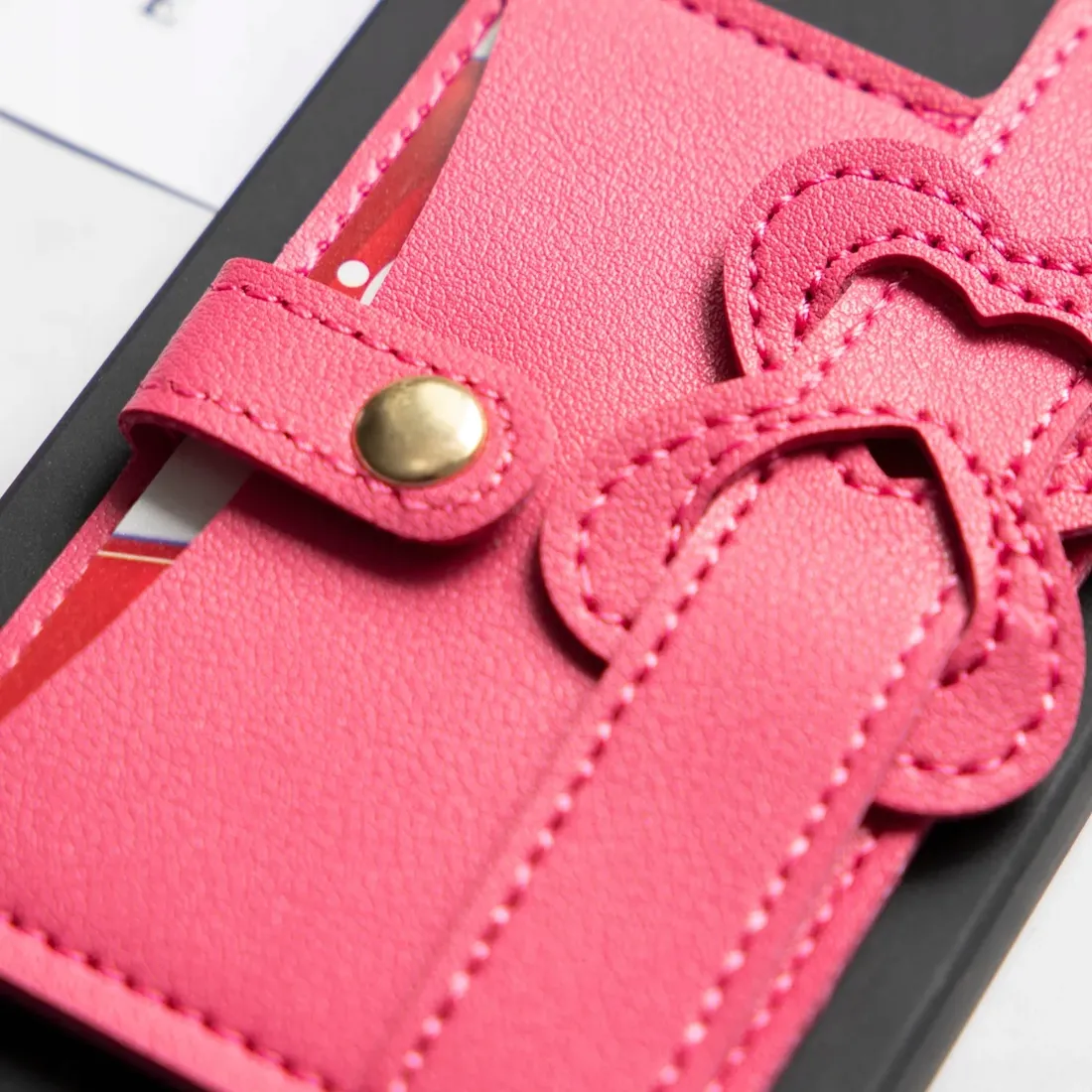 etui-mat-kieszonka-card-do-iphone-14-pro-max-pink