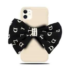 etui-matowe-ecru-do-iphone-11-czarna-kokardka
