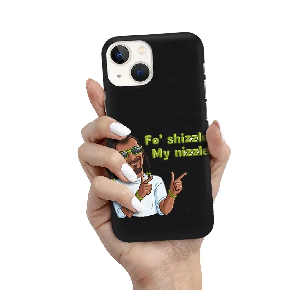 etui-matowe-czarne-do-iphone-13-mini-modne-wzory