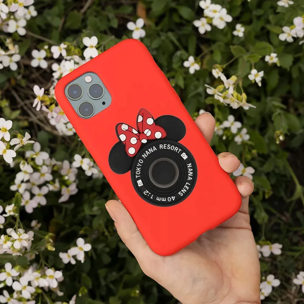etui-matowe-czerwone-aparat-3d-do-iphone-13-pro