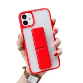 etui-bezbarwne-doiphone-12-pro-czerwony-ze-stopka