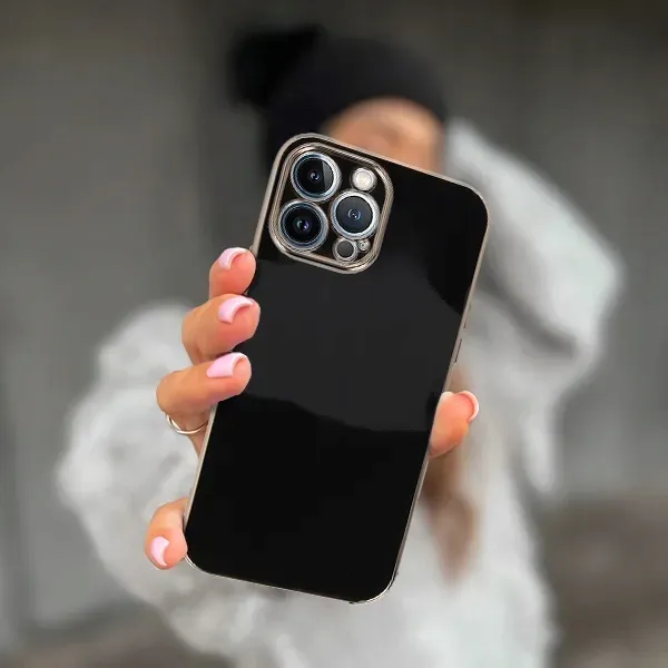 etui-joless-czarne-blyszczace-do-iphone-13-pro-max-stan-nowy