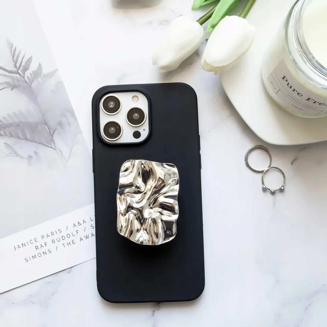 etui-matowe-bracket-srebrny-do-iphone-13-pro-max-stan-nowy