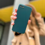 etui-case-premium-satyna-lens-czarny-do-iphone-11-stan-nowy