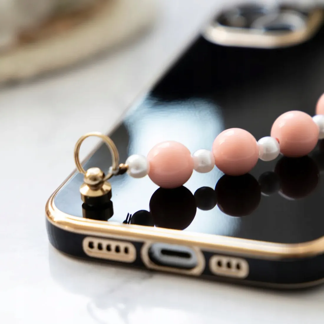 etui-joless-blink-do-iphone-12-mini-lancuszek-stan-nowy