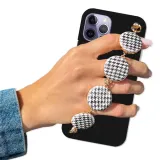 etui-matowe-czarne-blink-do-iphone-14-pro-pepitka